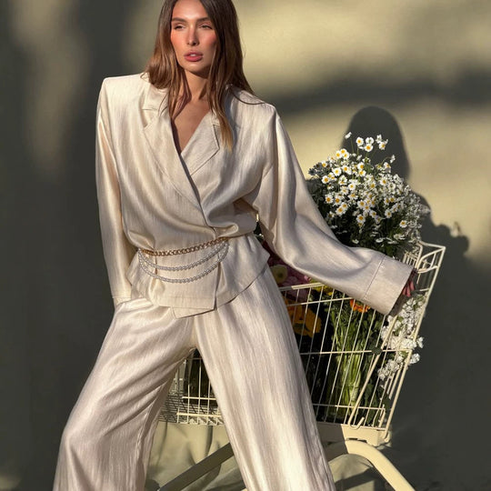 Damen Satin-Zweiteiler mit Wickelbluse, weiten Hosen und elastischem Bund Nord Taschen