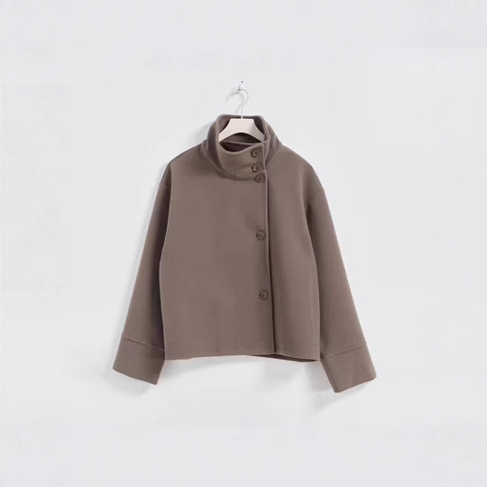 Damen Kurz geschnittene Boxy-Jacke mit Stehkragen und asymmetrischer Knopfleiste Nord Taschen