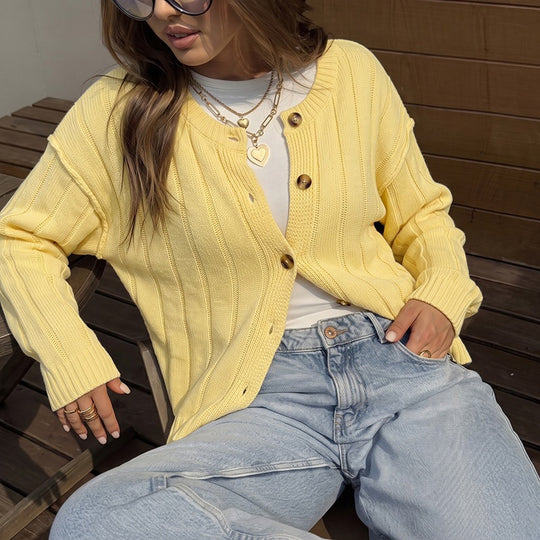 Damen Strickjacke mit Knopfdetails und feiner Rippstruktur Nord Taschen