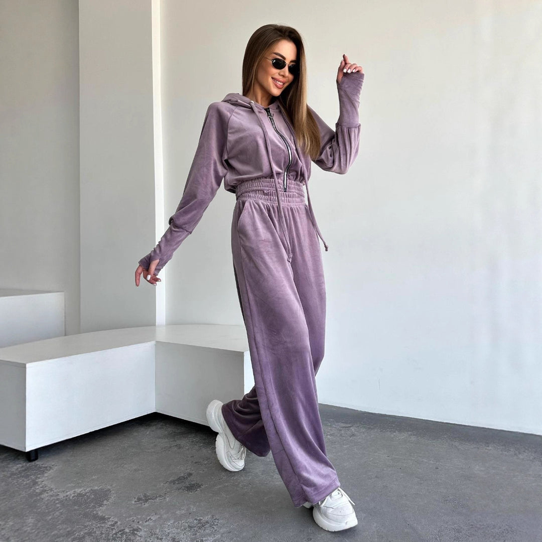 Damen Velours-Lounge-Set mit Cropped Kapuzenjacke und High-Waist weitem Bein Nord Taschen