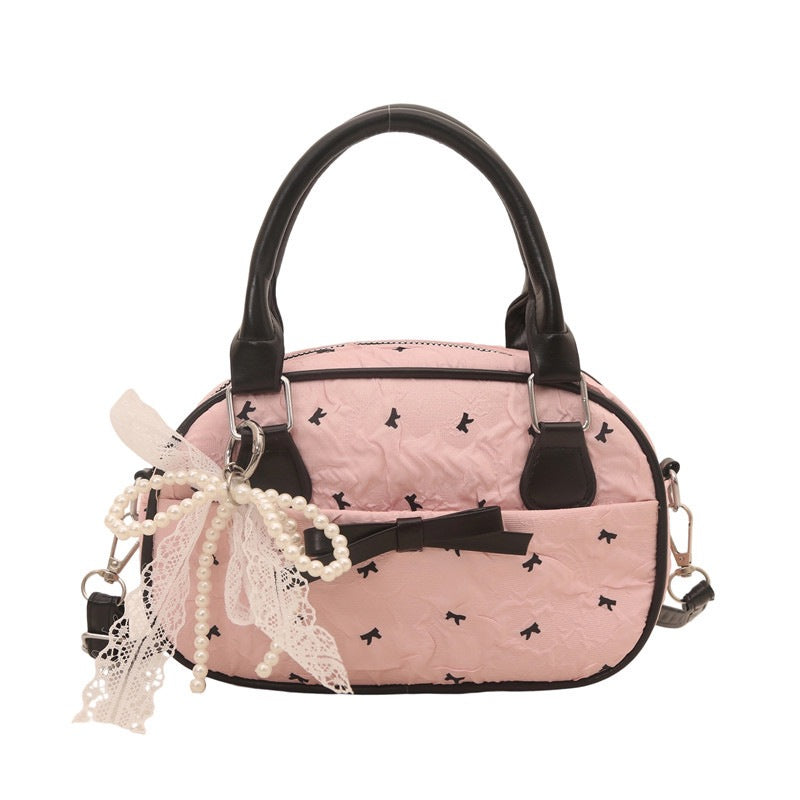 Damen Schultertasche mit eleganter Satin-Optik Nord Taschen