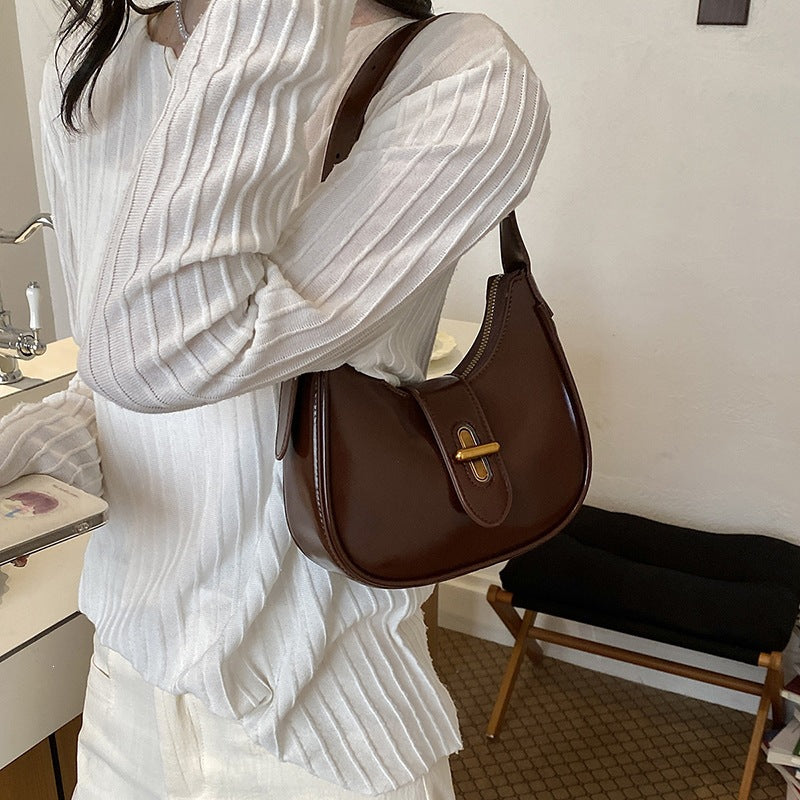 Damen praktische Hobo-Tasche mit markanter Schnalle Nord Taschen