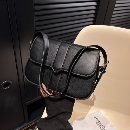 Damen Umhängetasche mit elegantem Klappenverschluss und verstellbarem Schulterriemen Nord Taschen