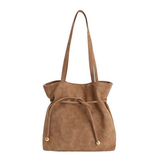 Damen Hobo-Tasche aus weichem Kunstleder mit praktischem Kordelzug Nord Taschen