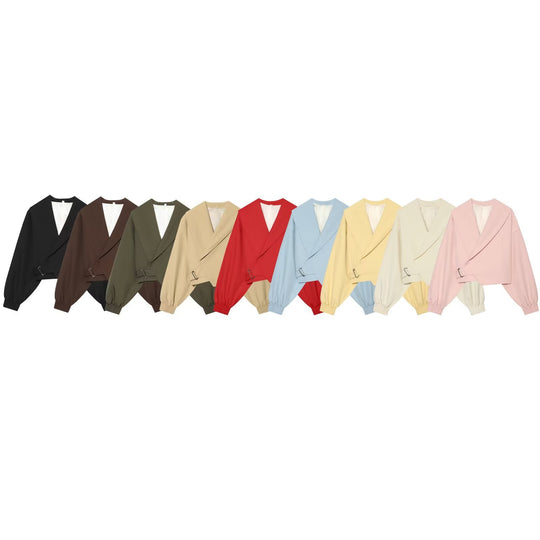 Damen Kurze Wickeljacke mit weitem Schalkragen, taillierendem Schnallenband und Ballonärmeln Nord Taschen