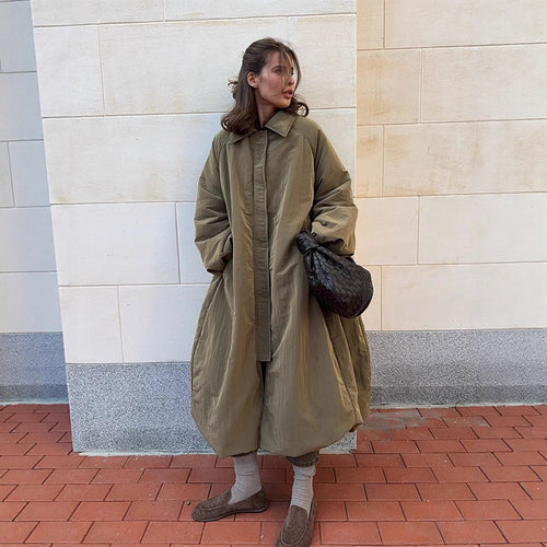 Damen Oversize Wattierter Mantel mit Ballon-Saum und Raglanärmeln Nord Taschen
