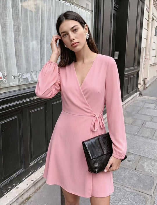 Damen Elegantes Wickel-Minikleid mit tiefem V-Ausschnitt und langen Ärmeln Nord Taschen