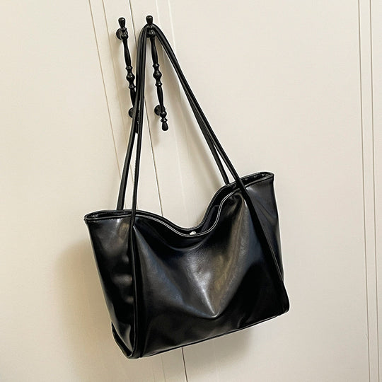 Damen Shopper-Tasche aus hochwertigem Kunstleder mit geräumigem Innenleben Nord Taschen