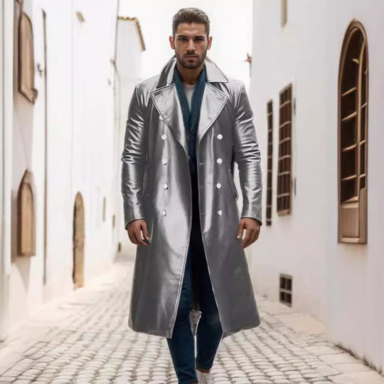 Herren Langer glänzender Kunstleder-Trenchcoat mit Doppelreiher und markantem Revers Nord Taschen
