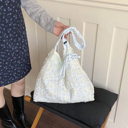 Damen elegante Häkel-Umhängetasche mit dekorativen Schleifendetails Nord Taschen