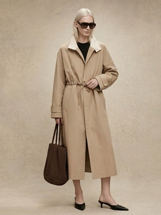 Damen Taillierter Mantel im Trenchcoat‑Stil mit Kordelzug‑Taille und Kontrastkragen Nord Taschen