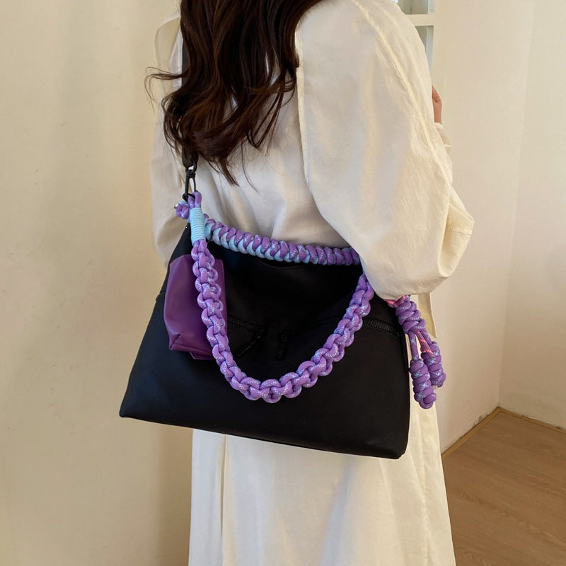Damen Umhängetasche mit kreativem Kordelzug und praktischen Details Nord Taschen