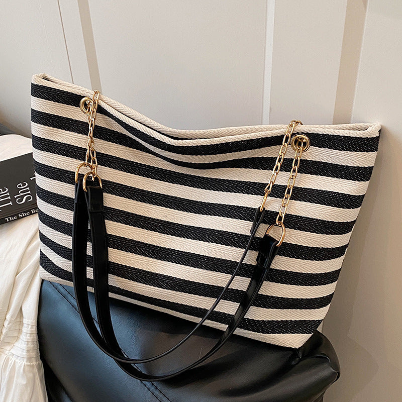 Damen große Strandtasche mit modernem Streifen Design Nord Taschen