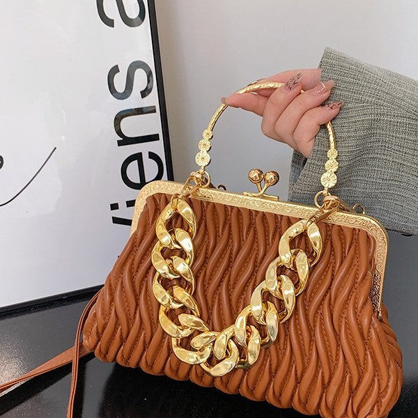 Damen elegante Handtasche mit kreativem Wellenmuster und goldener Kettenverzierung Nord Taschen