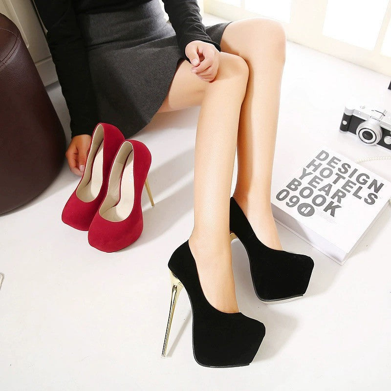 Damen elegante und luxuriöse High-Heels mit goldenen Akzenten