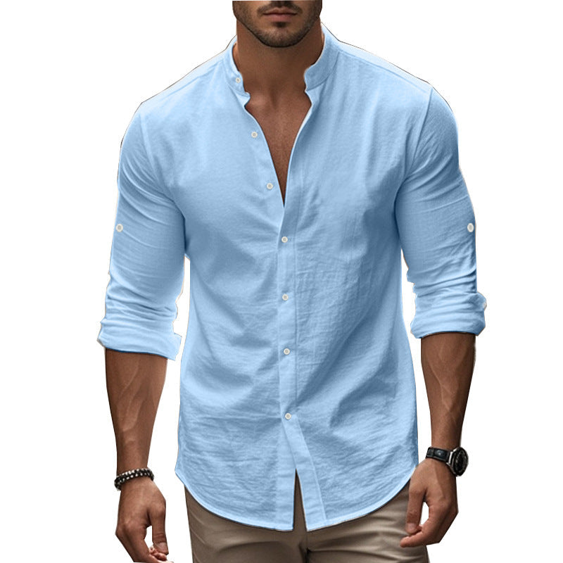 Herren Langarm-Hemd mit modernem Henley-Kragen und kontrastierenden Knopfdetails
