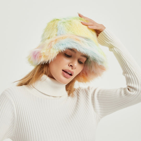 Damen Flauschiger Bucket‑Hut aus hochwertigem Kunstpelz mit Teddy‑Textur Nord Taschen