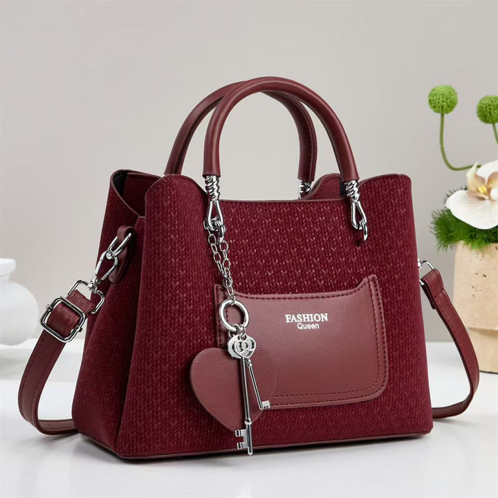 Damen Handtasche mit strukturiertem Obermaterial und abnehmbarem Schlüsselanhänger Nord Taschen
