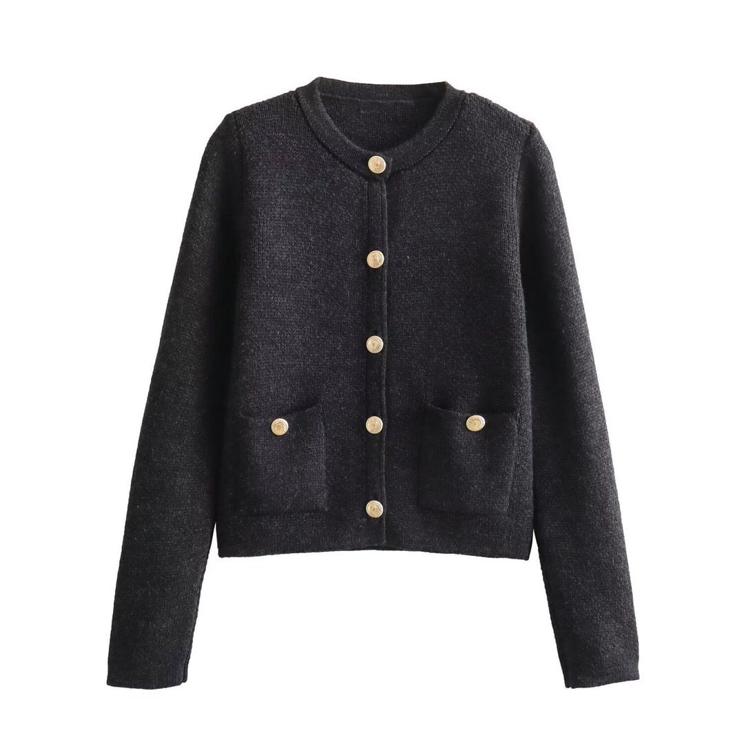 Damen Kurzgeschnittener Bouclé-Cardigan mit Rundhals, Pattentaschen und Münzknöpfen Nord Taschen