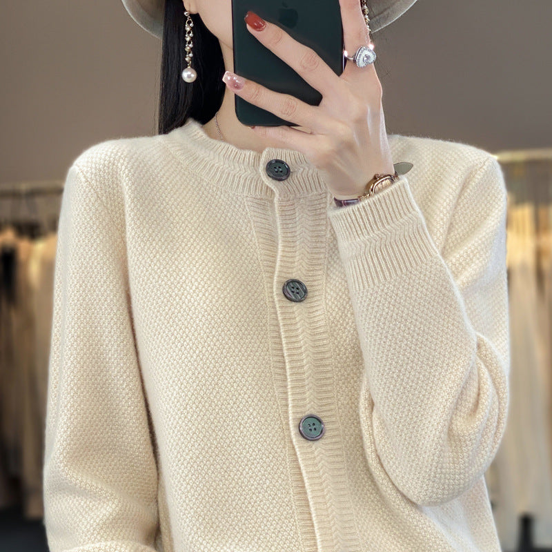 Damen Strukturierter Feinstrick-Cardigan mit kaschmirähnlicher Haptik, durchgehender Knopfleiste und kastiger Oversize‑Passform Nord Taschen