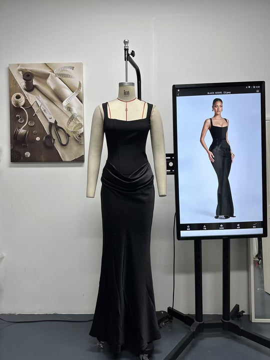 Damen Fließendes Maxi-Kleid mit asymmetrischem Schnitt und raffiniertem Drapé