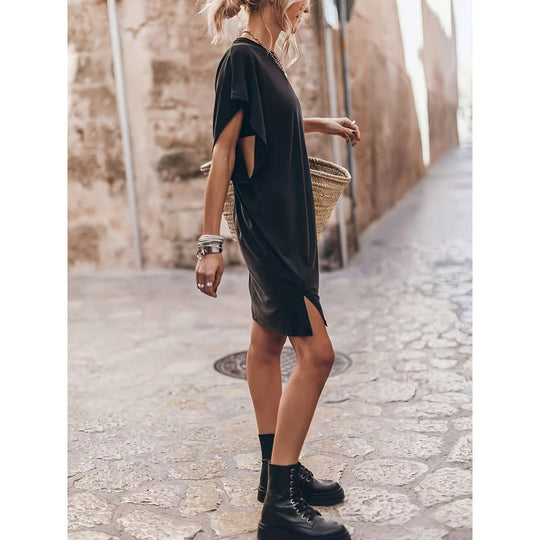 Damen Casual T-Shirtkleid mit seitlichen Schlitzen und lässigem Schnitt Nord Taschen