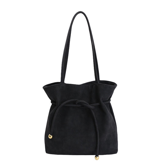 Damen Hobo-Tasche aus weichem Kunstleder mit praktischem Kordelzug Nord Taschen