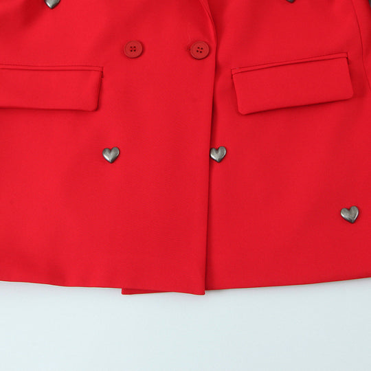 Damen Taillierter Doppelreihiger Blazer mit Herz‑Metallapplikationen und Pattentaschen Nord Taschen