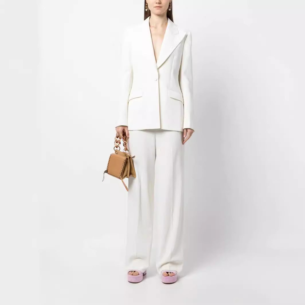 Damen Eleganter Einreihiger Maßgeschneiderter Blazer mit taillierter Schnittführung und weiter Palazzohose Nord Taschen