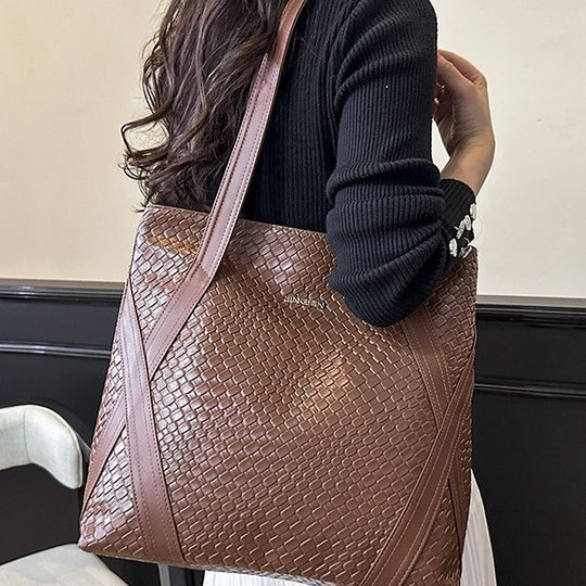 Damen modische Tragetasche mit kunstvollem Flechtdesign Nord Taschen