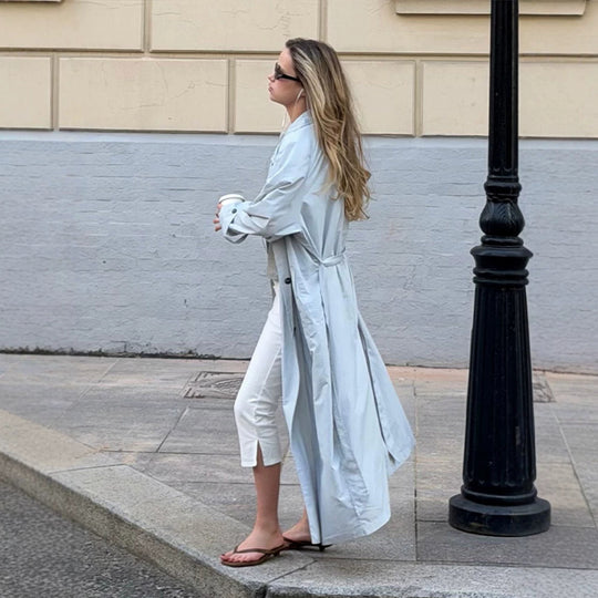 Damen Leichter langer Trenchcoat aus technischem Material mit verdeckter Knopfleiste und lockerem Fall Nord Taschen