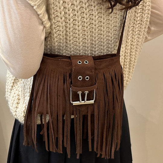 Damen Umhängetasche mit geflochtenem Fransen-Design und verstellbarem Schulterriemen Nord Taschen