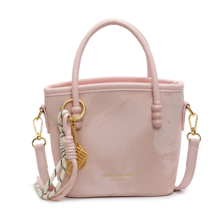 Damen Mini-Shopper Tasche mit modischer Kettenapplikation | Nord Taschen