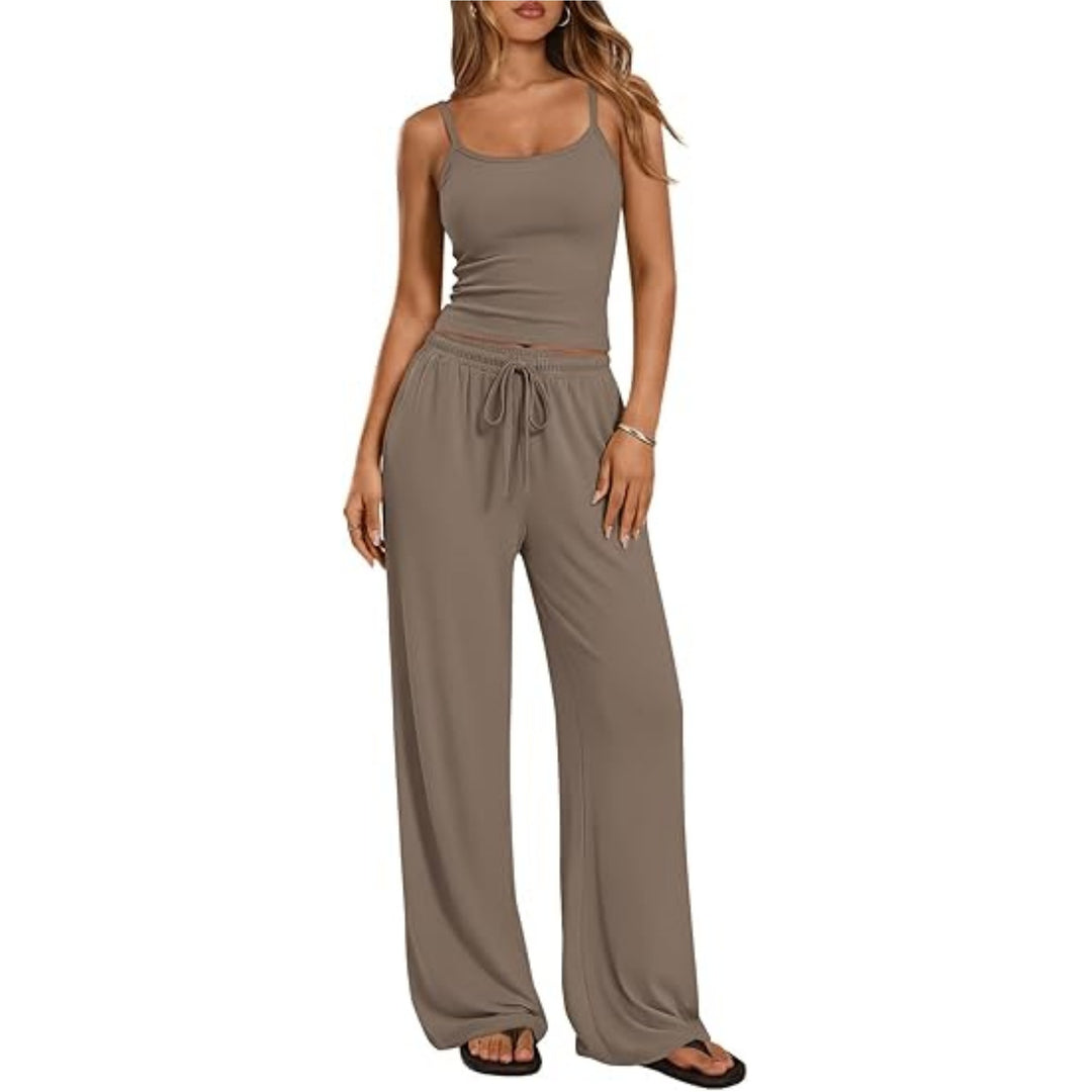 Damen Loungewear-Set aus weichem Viskose-Mix mit Spaghettiträgertop und weiter Jersey-Hose Nord Taschen