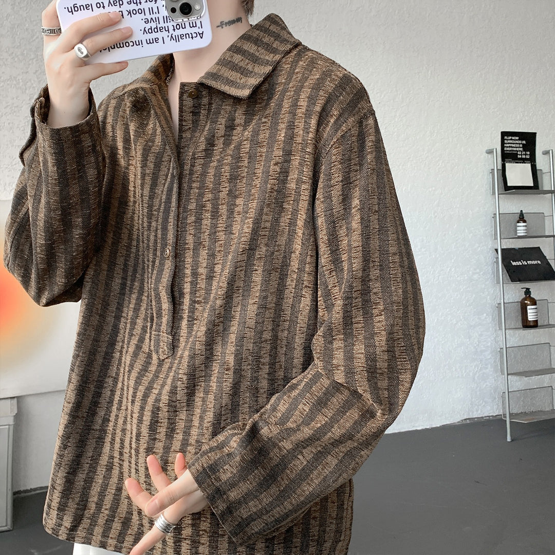 Herren Oversize Langarm-Hemd mit Polokragen, gestreifter Struktur & halber Knopfleiste Nord Taschen