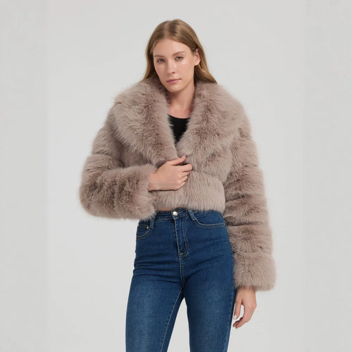 Damen Kurz geschnittene Kunstpelz‑Bolerojacke mit voluminösem Schalkragen Nord Taschen