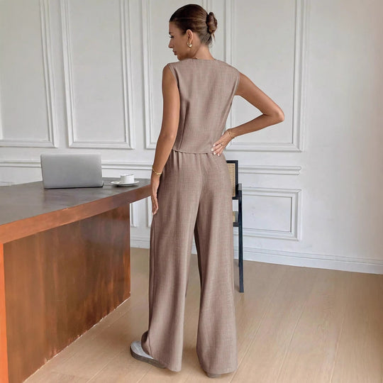 Damen Eleganter Anzug mit ärmellosem Blazer und weiten Hosen Nord Taschen