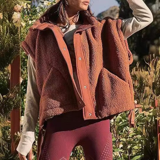 Damen Übergroße Teddyfleece-Weste mit Kapuze und Druckknöpfen Nord Taschen