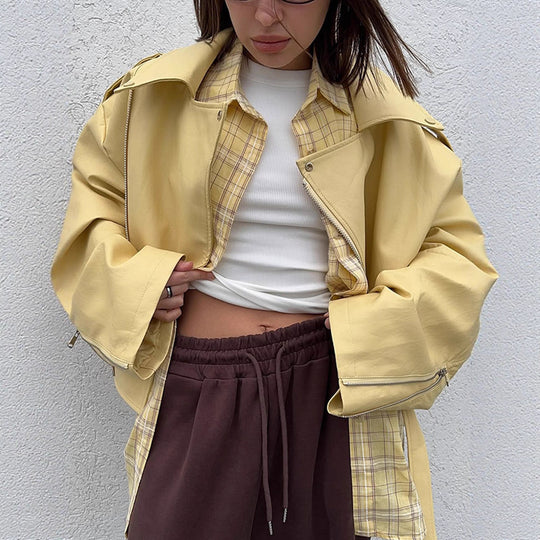 Damen Oversize-Bikerjacke aus veganem Lederimitat mit großem Revers und Taillengürtel Nord Taschen