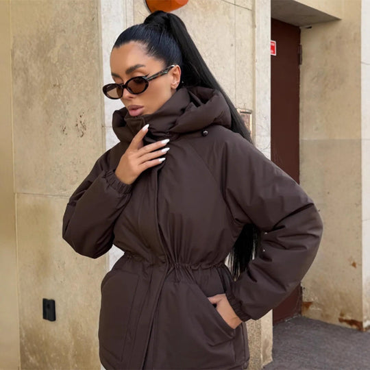 Damen Steppparka mit hohem Kragen, tailliertem Kordelzug und Kapuze Nord Taschen