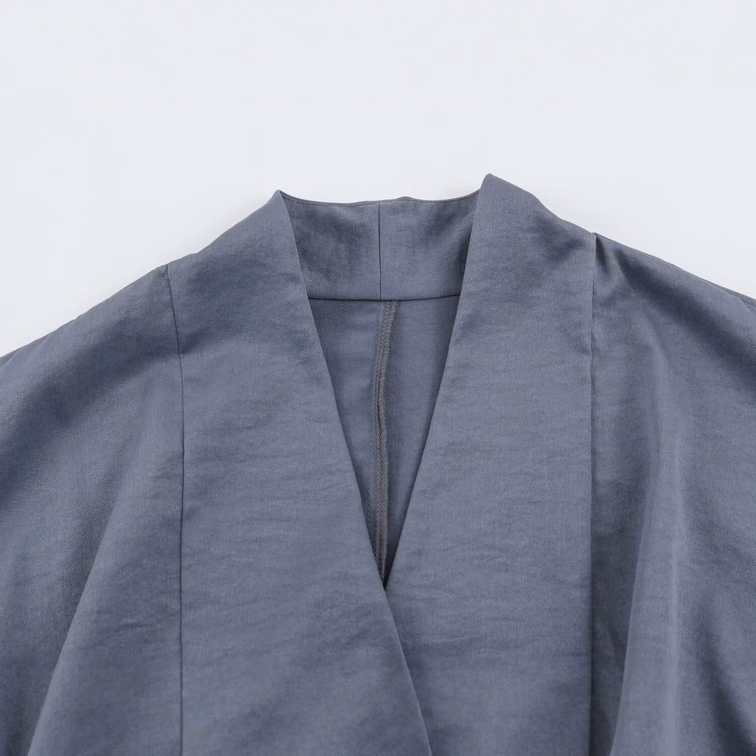 Damen Kimono‑Wickeljacke mit Taillengürtel, weitem Ärmel und asymmetrischen aufgesetzten Taschen Nord Taschen