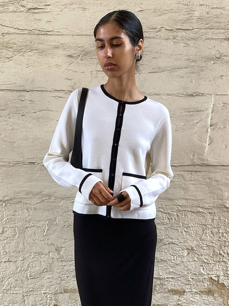 Damen Feiner Kontrast-Knopfleisten‑Cardigan mit Paspelung und aufgesetzten Taschen Nord Taschen