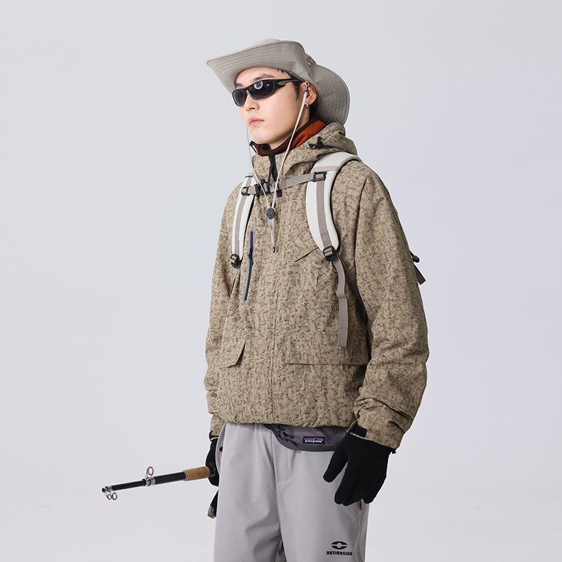 Herren Urban-Technical Field-Parka mit hochschließendem Kragen, schräge Brustpatte und verdeckten Reißverschlüssen Nord Taschen