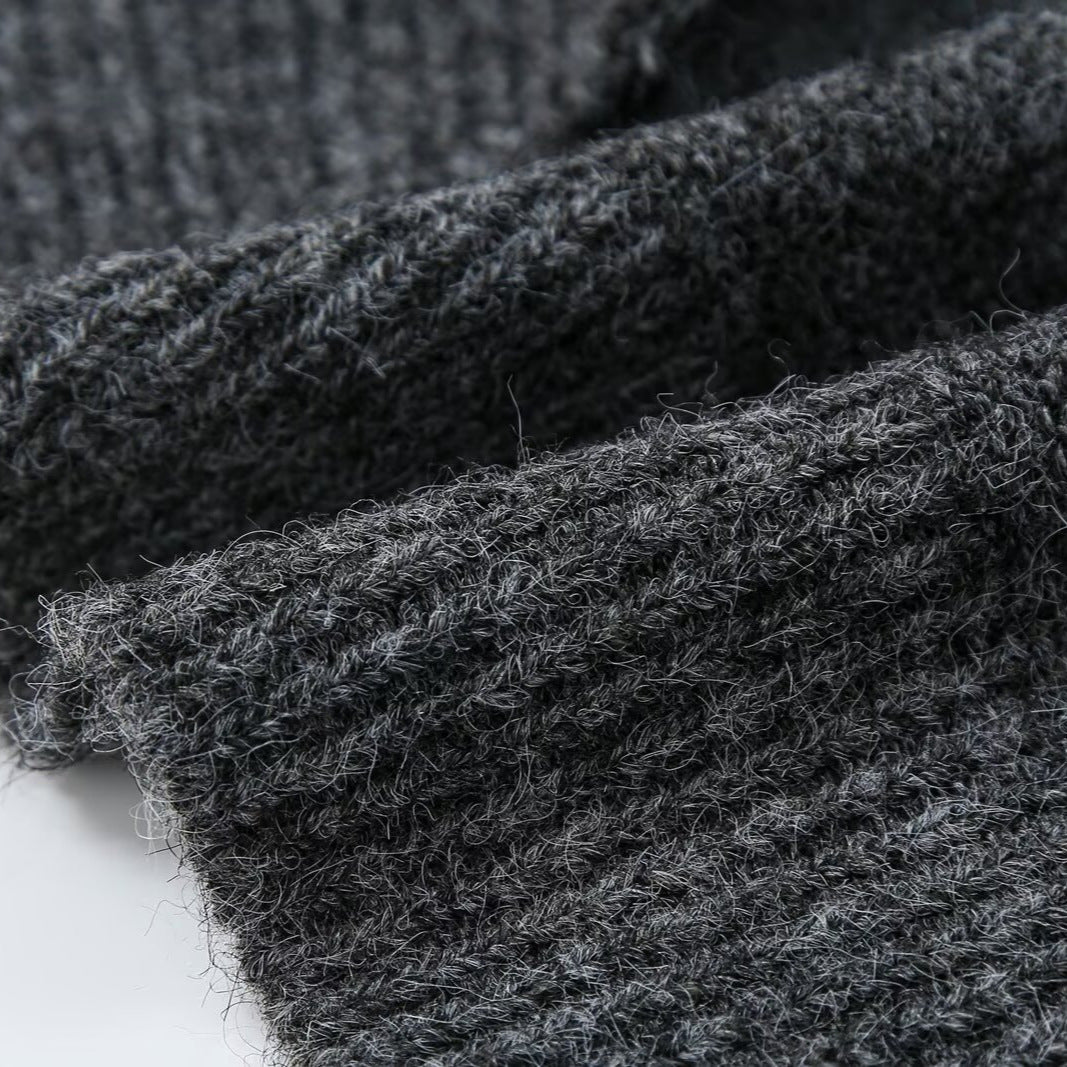 Damen Oversize Strickcardigan mit tiefem V‑Ausschnitt und breitem Rippbündchen Nord Taschen