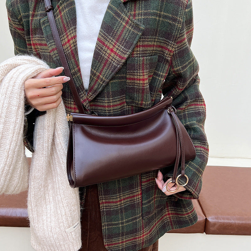 Damen elegante Umhängetasche mit modernem, geschwungenem Design Nord Taschen