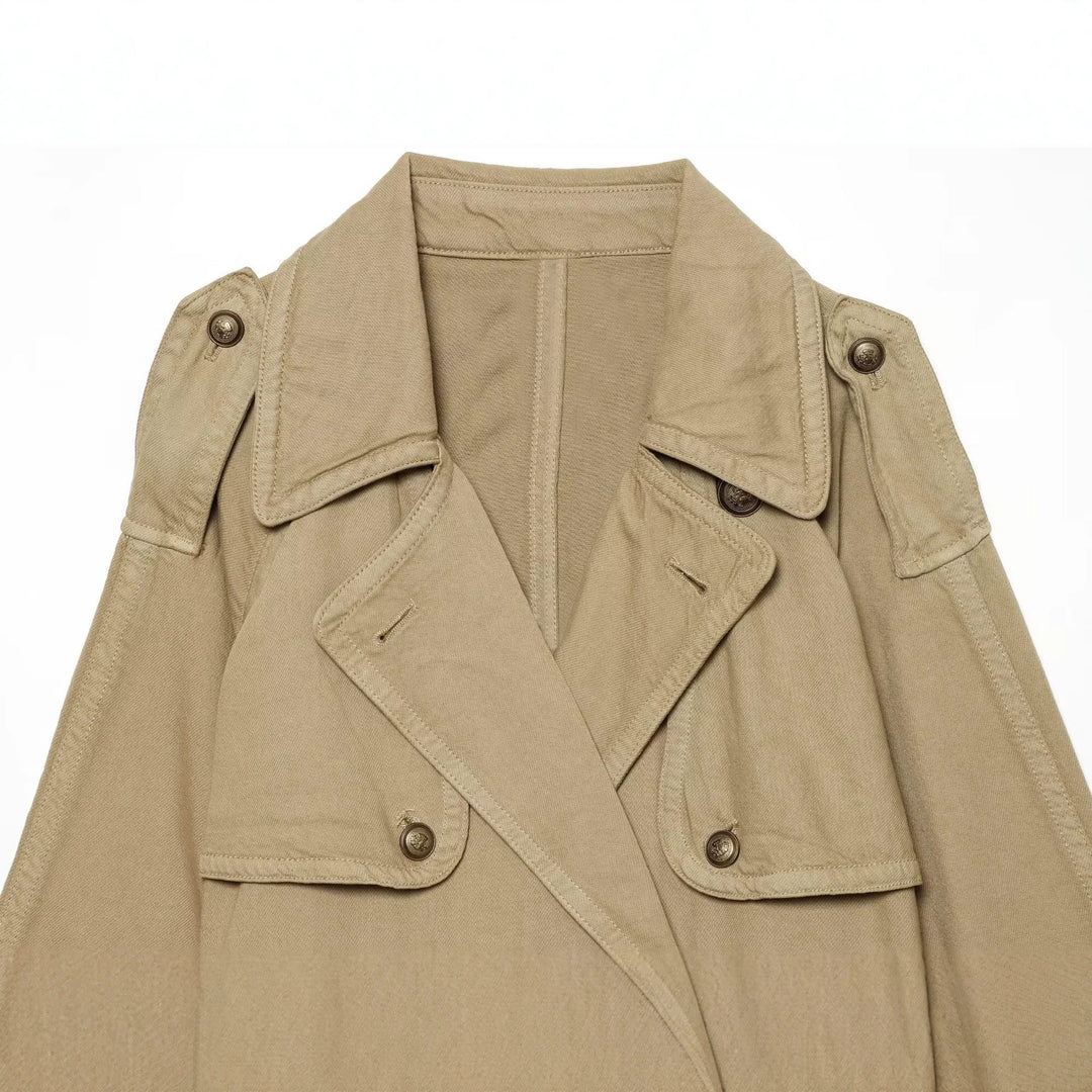 Damen Kurz geschnittene Trenchjacke mit Doppelknopfleiste, Schulterpatten und Taillengürtel Nord Taschen