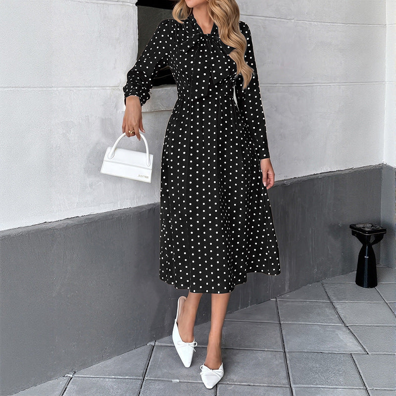 Damen Elegantes Midikleid mit Schluppe und Punkten Nord Taschen