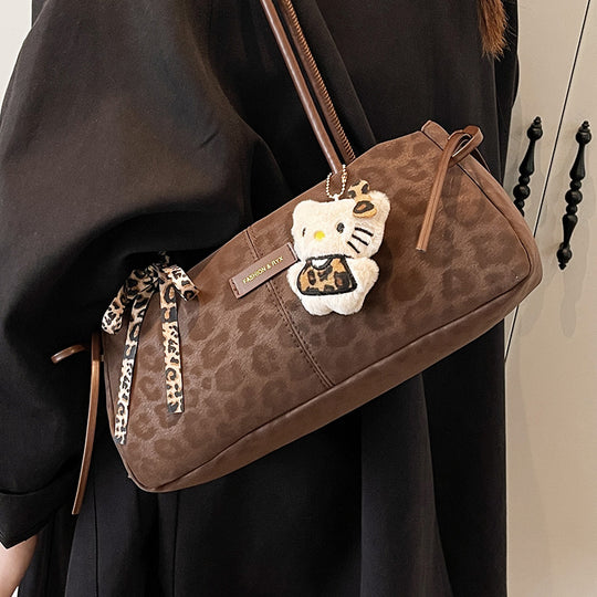 Damen modische Umhängetasche mit tierischem Motiv und abnehmbarem Anhänger Nord Taschen