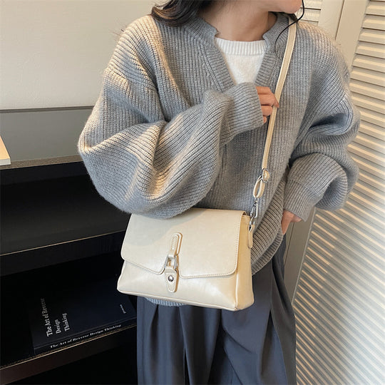 Damen elegante Umhängetasche mit luxuriösem Lederfinish und praktischen Fächern Nord Taschen