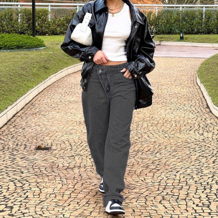 Damen hochgeschnittene locker sitzende Jeans mit weitem Bein und asymmetrischer Knopfleiste Nord Taschen